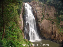 น้ำตกเหวนรก
